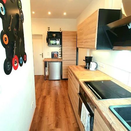 Frankes City Sleep Apartment, 6 Einzelbetten 벨베르트 외부 사진