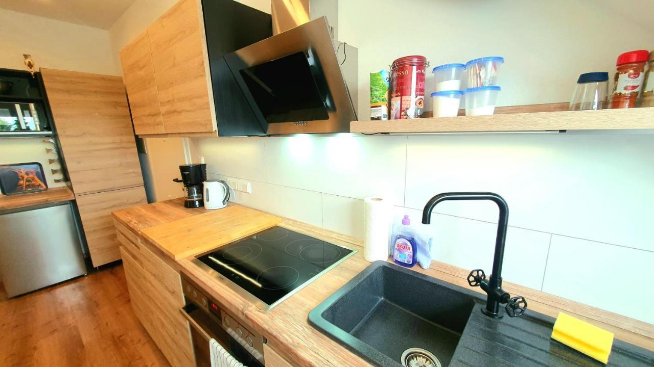 Frankes City Sleep Apartment, 6 Einzelbetten 벨베르트 외부 사진