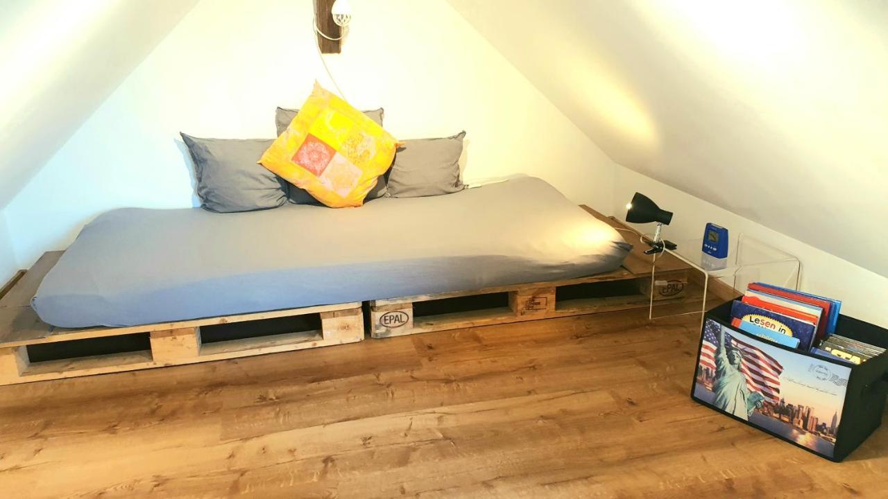 Frankes City Sleep Apartment, 6 Einzelbetten 벨베르트 외부 사진