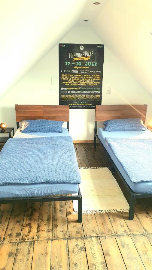 Frankes City Sleep Apartment, 6 Einzelbetten 벨베르트 외부 사진