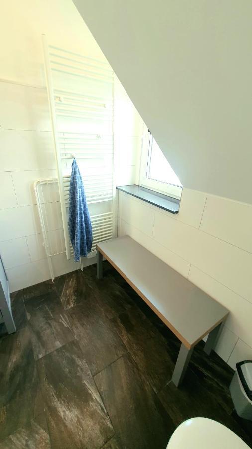 Frankes City Sleep Apartment, 6 Einzelbetten 벨베르트 외부 사진