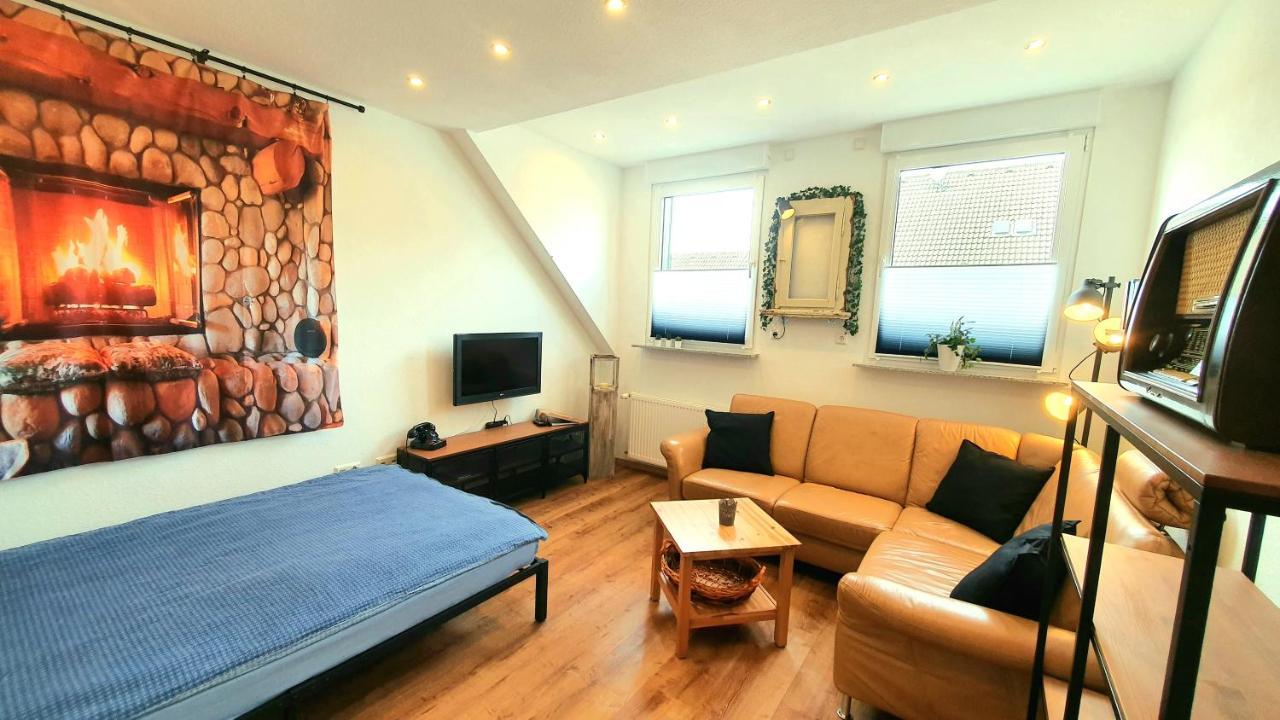 Frankes City Sleep Apartment, 6 Einzelbetten 벨베르트 외부 사진
